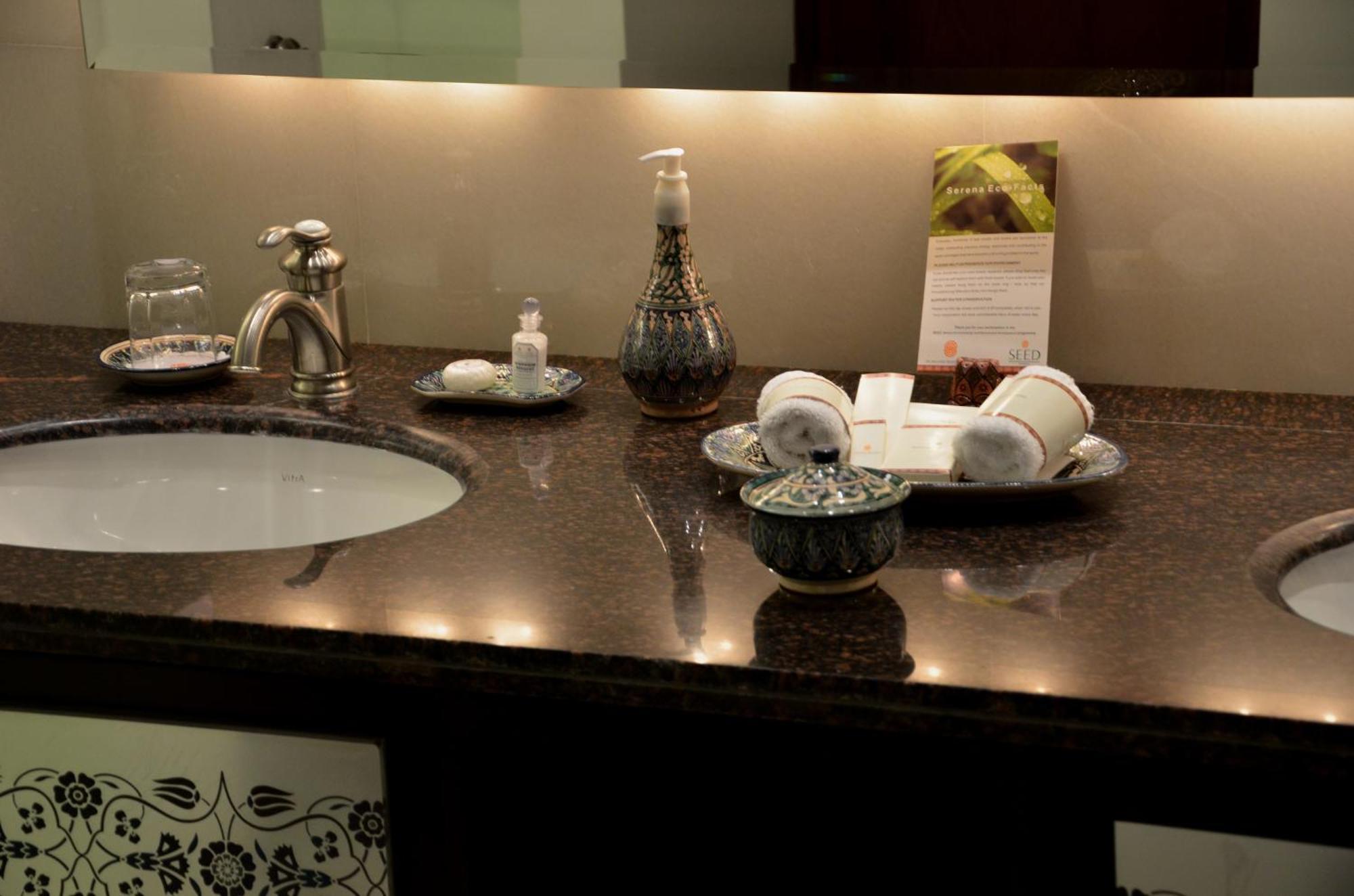 Dushanbe Serena Hotel Bilik gambar