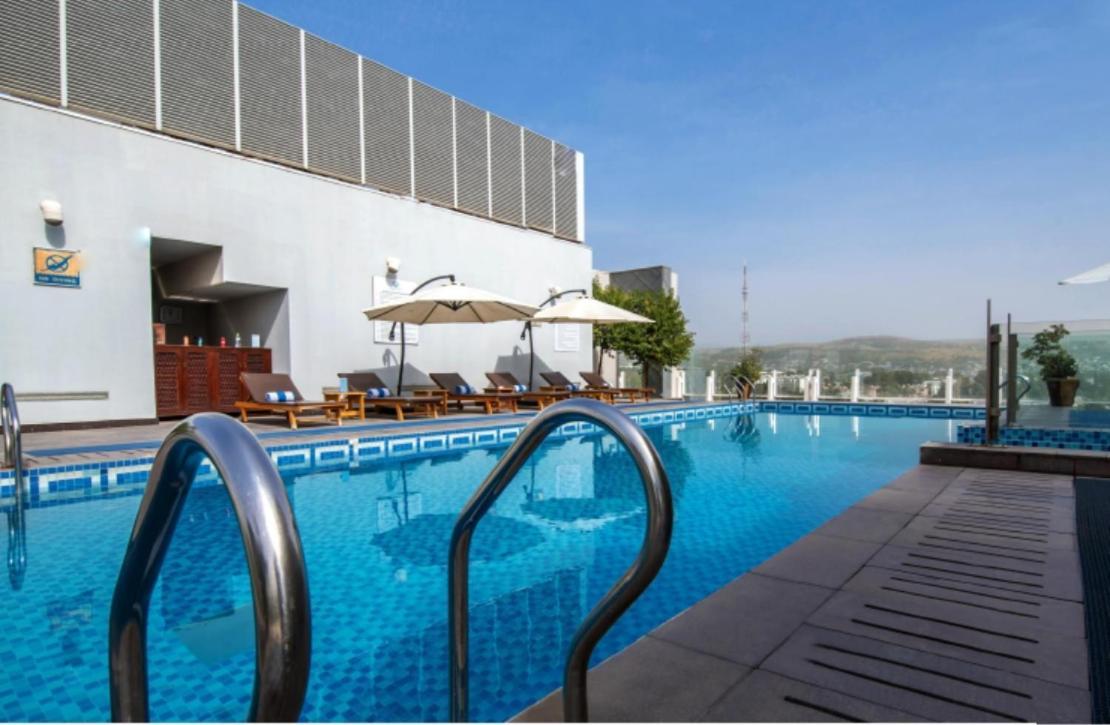 Dushanbe Serena Hotel Luaran gambar