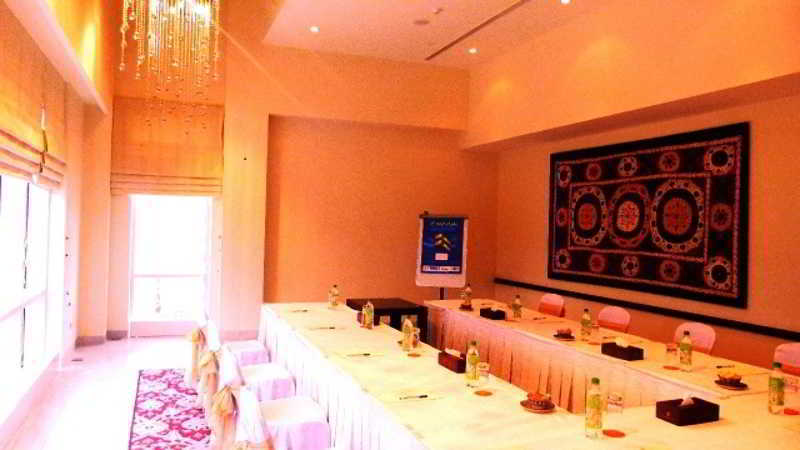 Dushanbe Serena Hotel Luaran gambar