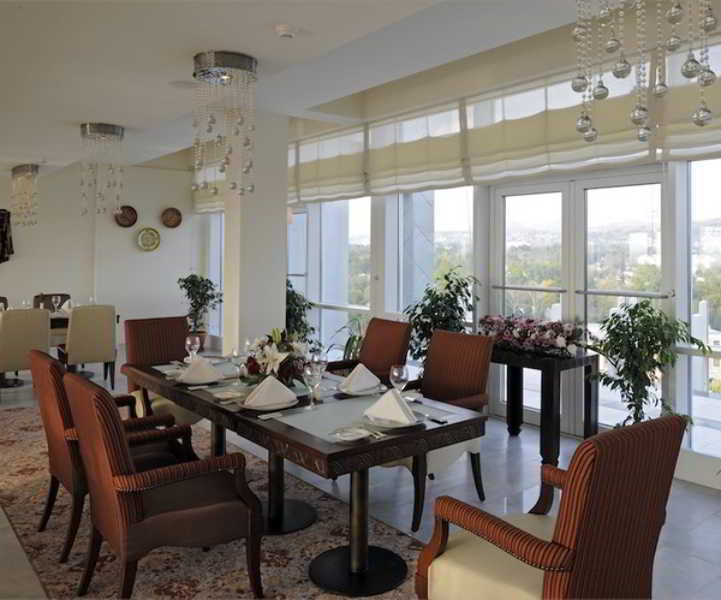 Dushanbe Serena Hotel Luaran gambar